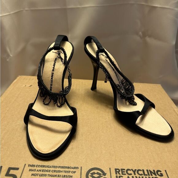 Rare Y2K Giuseppe Zanotti Vicini Black Satin Rhinestone Ankle Strap Heels Italy - Picture 6 of 15